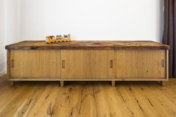 komoda alebo TV stolík s posúvnymi dvierkami dýha dub a staré drevo