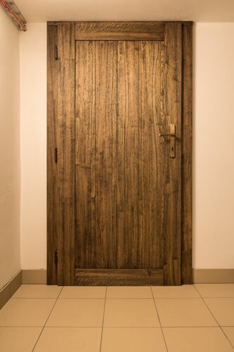 dvere z masívu dub kartáčovaný